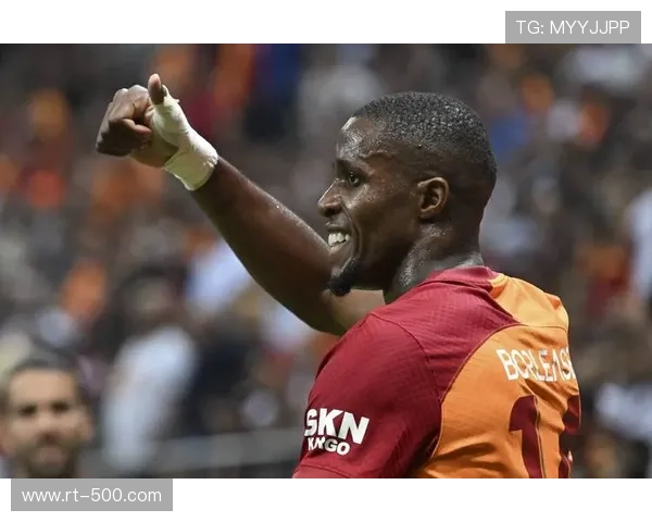 加拉塔萨雷关注米兰中场福法纳,球员对土耳其联赛兴趣不高 加拉塔萨雷关注米兰中场福法纳,球员对土耳其联赛兴趣不高